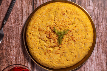 Potato omelet with first-pressed extra virgin olive oil, noticeable in the flavor and aroma of the dish