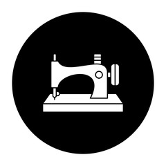 black and white illustration of sewing machine icon