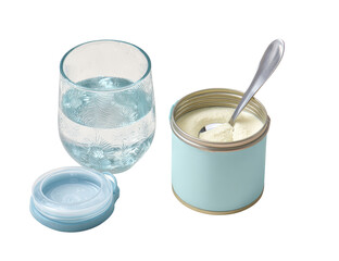 Light teal-colored food container and a clear drinking glass, both with lids