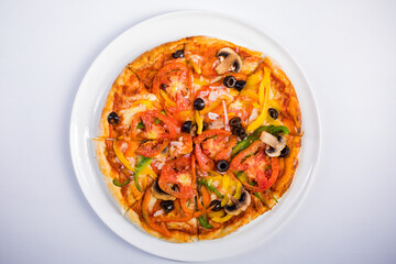 pizza with mushrooms and tomatoes