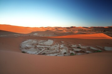 Traveling through desert roads is a great adventure and a great pleasure.