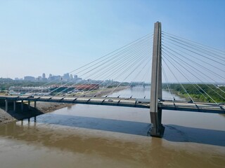 Obraz premium Kansas City bridge over the Missouri river