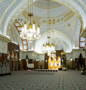 Sultan Omar Ali Saifuddin Mosque, Brunei