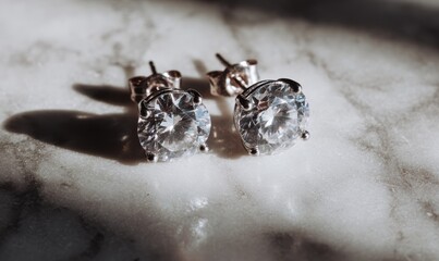 Sparkling Diamond Stud Earrings for Timeless Elegance and Style