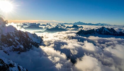 Fototapeta premium Breathtaking Mountain Landscape with Clouds and Sunlight at Dusk