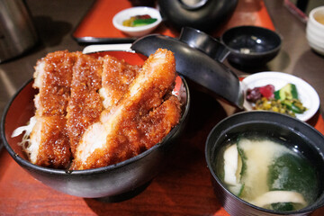 美味しい本場会津地方のソースかつ丼