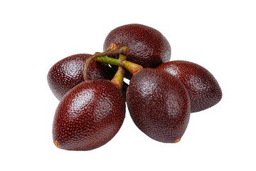 Obraz premium Close-up cluster of dark reddish-brown fruits, oval-shaped, with bumpy textured skin, and small green stems connecting them