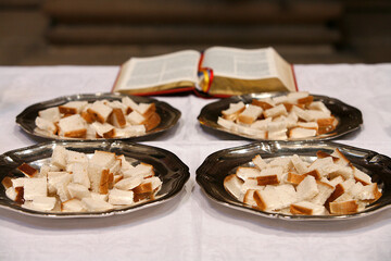 Protestant eucharist  in a protestant temple.  Paris. France.