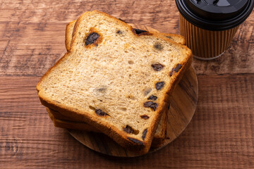 レーズンブレッド