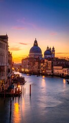 Obraz premium Venetian canal at sunrise