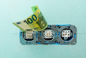 Three electrical outlets were installed in the plasterboard wall, a switch, a rosette, a fan, and interior renovation of the house were installed for 100 euros. Telsiai, Lithuania. 08-26-2025.