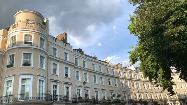 Royal Crescent Buildings, British Regency Architectural Style 19th Century Terraced Houses In Holland Park, Royal Borough Of Kensington And Chelsea, West London, England, United Kingdom