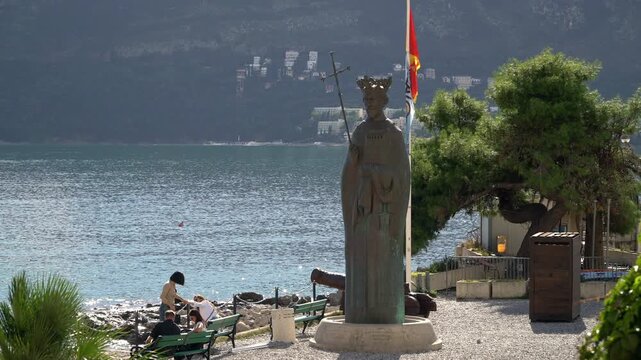 Monumental statue to the Stefan Tvrtko I Kotromanic standing on the Adriatic shore in central Herceg Novi, Crna Gora.