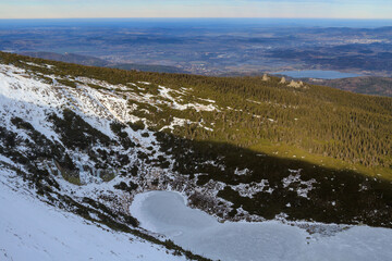 In Krkonose/Karkonosze/ Giant mountains, Czech-Polish border (with lake Wielky Staw) © Leos