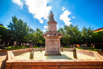 Fountain of the Marquis in the Plaza de Armas of Queretaro © Alex Borderline