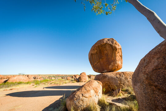 Balancing boulder at the Devils Marbles.