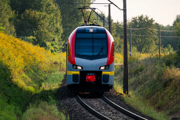 Passenger train. © Tomasz Warszewski