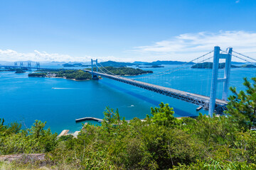 鷲羽山から見渡す夏の瀬戸内海