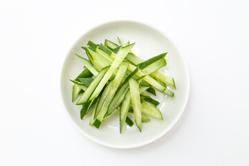 きゅうりの千切り　白バック