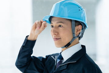 作業服のビジネスマン