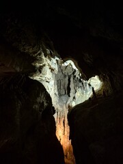 2025 – Interior de las cuevas - Betharram