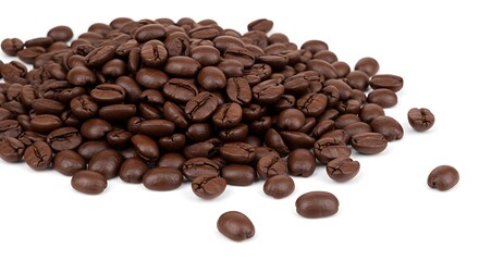 Naklejka premium Roasted coffee beans isolated on white background.