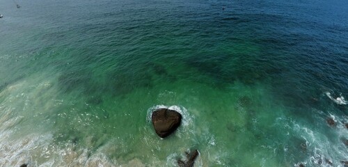 sea waves and rocks please