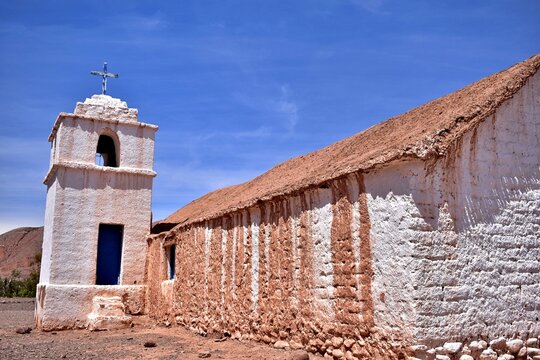 Capilla de San Isidro Catarpe, San Pedro de Atacama, norte de Chile.