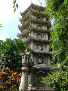 Th&aacute;p X&aacute; Lợi, also known as the Linh Ung Pagoda Da Nang, Vietnam.