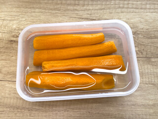 instant, cola, iced, cold, beverage, foam, glass, mug, summer, refreshing, caffeine, soda, carbonated, fizzy, bubbles, portion, served, sweet, sparkling, cooling, chilled, trendy, unique, lifestyle, u