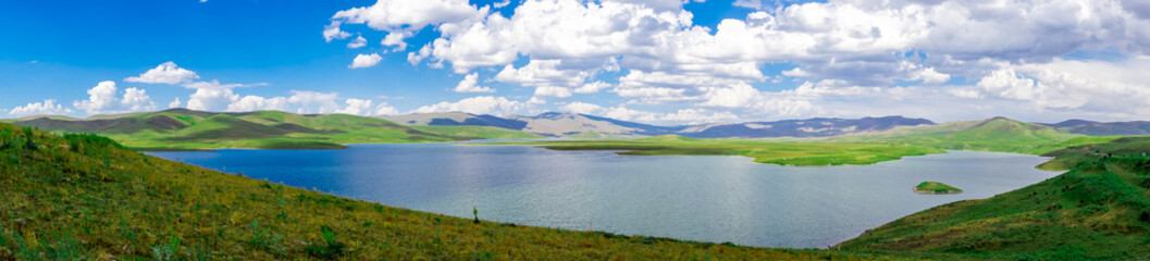 Fototapeta premium Cat dam in Erzurum Turkey on a cloudy scenic day