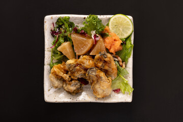 揚げ牡蠣の和サラダ