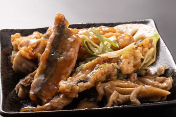 さんまと舞茸の甘辛梅だれ