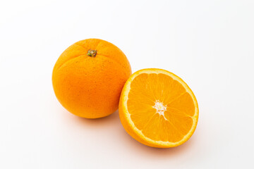 オレンジ　白バック