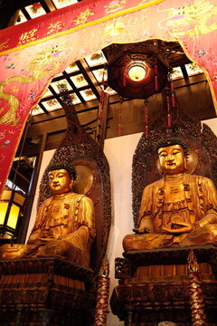buddha statue in thailand
