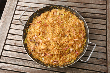 noodle fish dish as spanish food