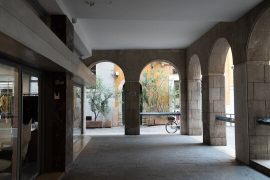 Olivetti HQ in Venice Square