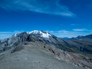 mont blanc et aiguille des glaciers &agrave; partir de la T&ecirc;te Nord des Fours