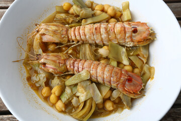 chickpeas cooked ready to eat with fish eggs quinoa or red pepper