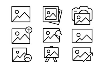 Play sign line icon bundle, outline vector symbols for graphic design, web apps, adverts, multimedia, video and audio controls, entertainment icons, transparent background