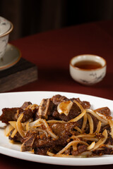 Stir-fried Beef Ribs with Onions