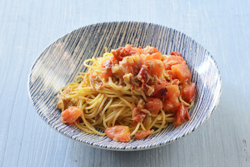 ツナとトマトのパスタ