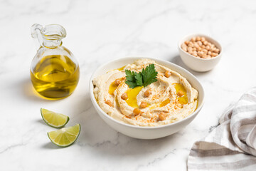 Homemade vegan hummus. Tasty vegan snack.	