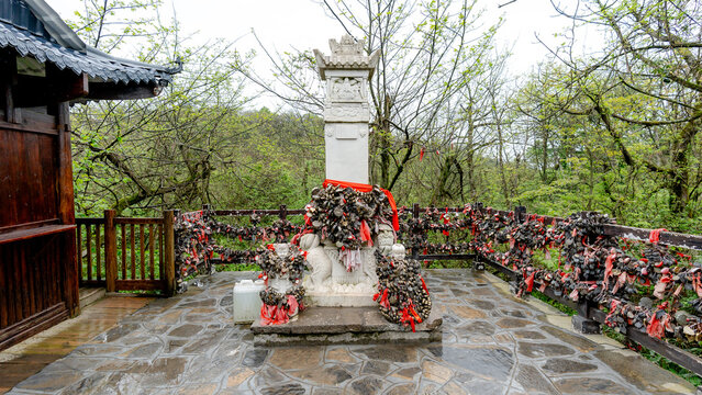 Padlocks and Monolith at Tianjie Foguo Scenic Area, Tianmen Mountain