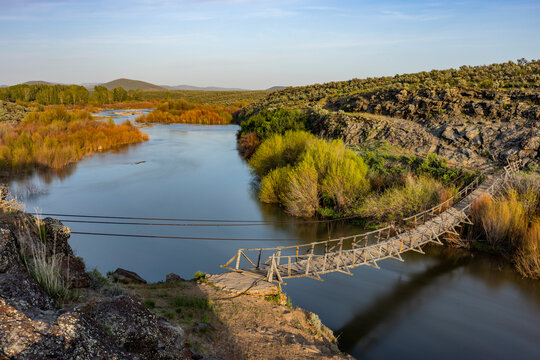 Fototapeta Big Wood River with sheep bridge crossing above