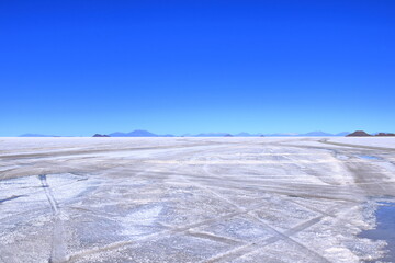 the landscape of Salar de Uyuni salt flat in Bolivia