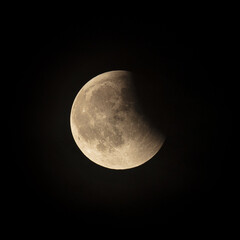 Naklejka premium A breathtaking close-up of the Moon during the total lunar eclipse on September 7, 2025.