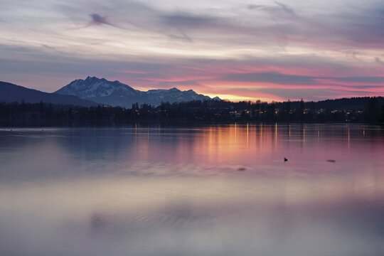 Evening mood at Lake Zug, Pilatus in the background, Cham, Canton Zug, Switzerland