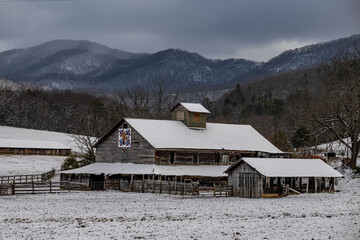 barn, farm, old, house, building, wood, shed, rural, wooden, country, red, field, grass, winter,...