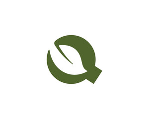 Abstract letter Q logo isolated on dark background. Minimalistic leaf, forest, garden  sign symbol mark logotype.